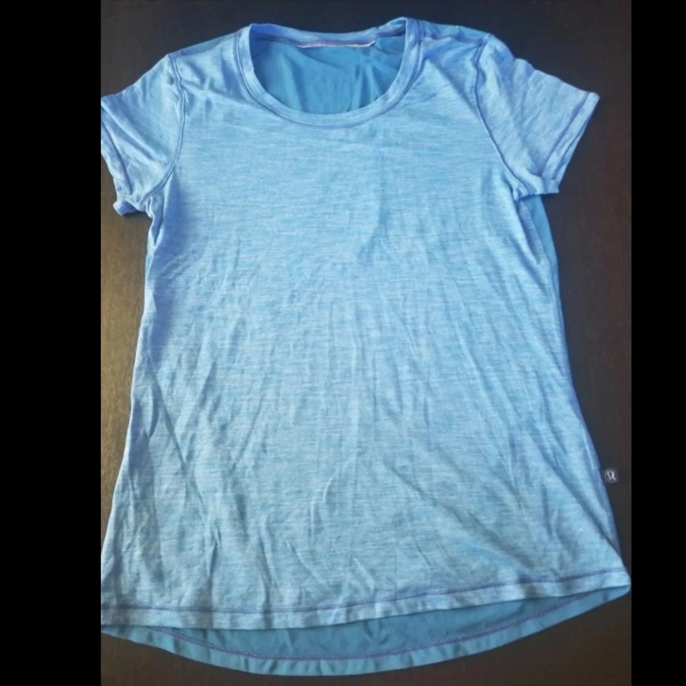 Lululemen Mesh Back Tee size 6